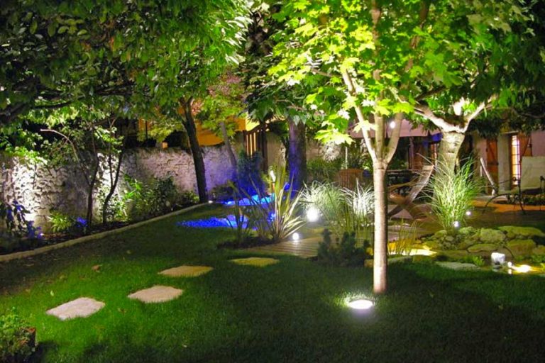 Lampe Suspendue à énergie Solaire, Lanterne Solaire à LED Sans Flamme Vacillante Pour Table Patio Pelouse Fete En Plein Air Decoration 97268475
